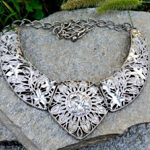 Vtg Barrera for Avon Chunky Ornate Collar Necklace - Picture 6 of 10